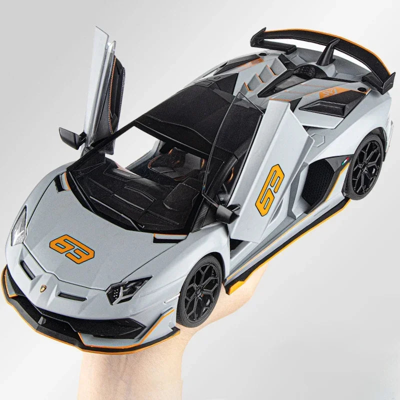 1:18 Lamborghini Aventador SVJ63