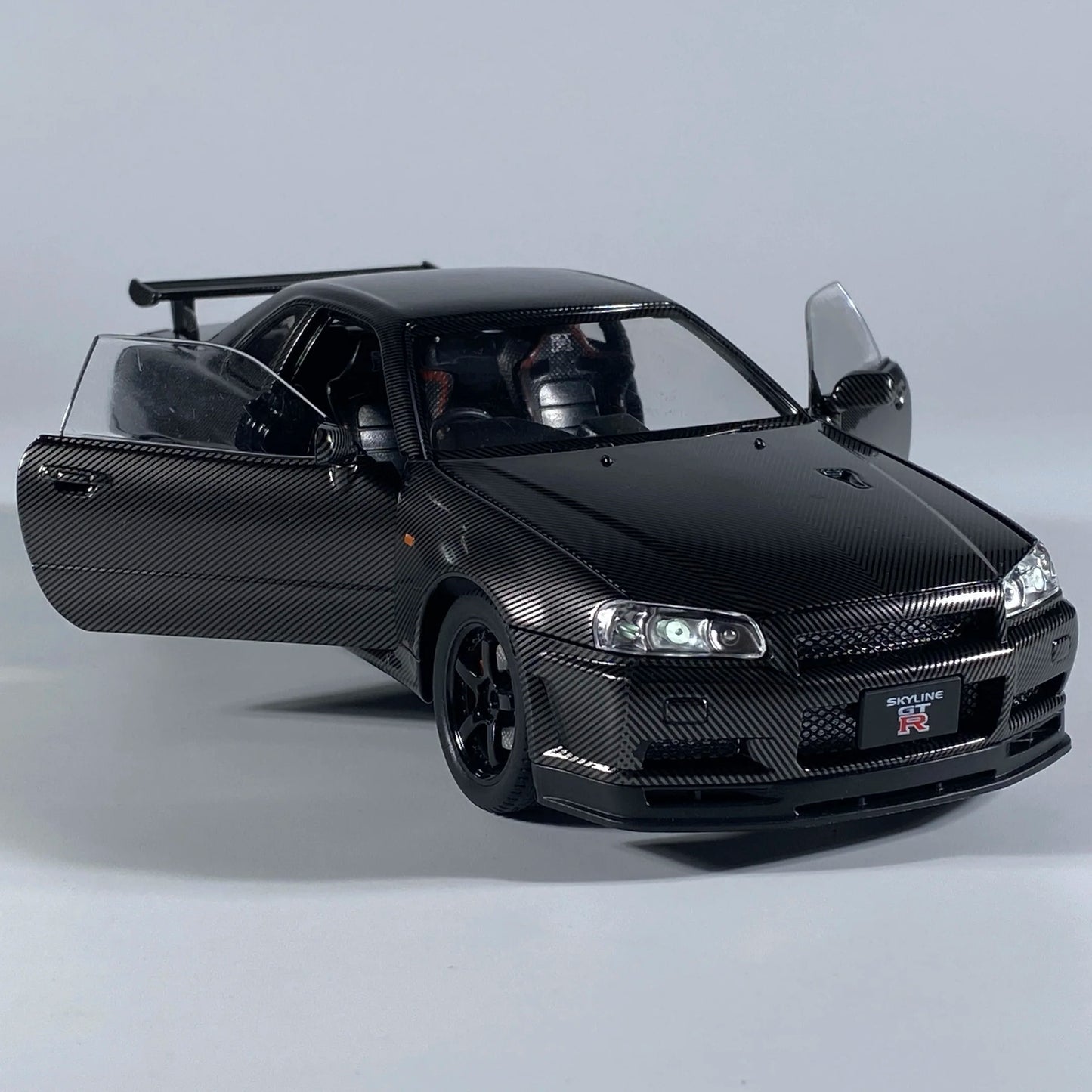 1:24 Nissan GTR R34 Skyline Carbon Fiber