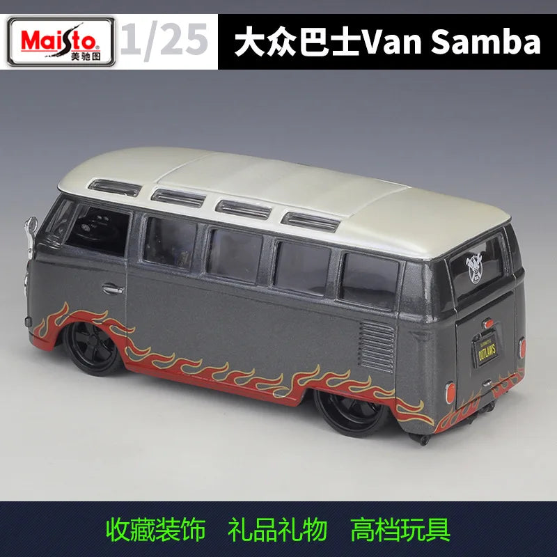 1:25 Volkswagen VAN SAMBA