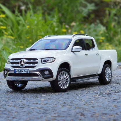 1:18 Mercedes Benz X-Class 2017