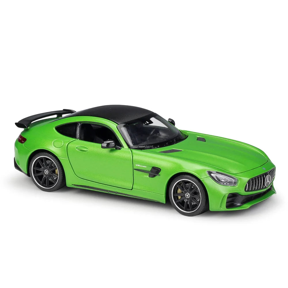 1:24 Mercedes-Benz AMG GTR