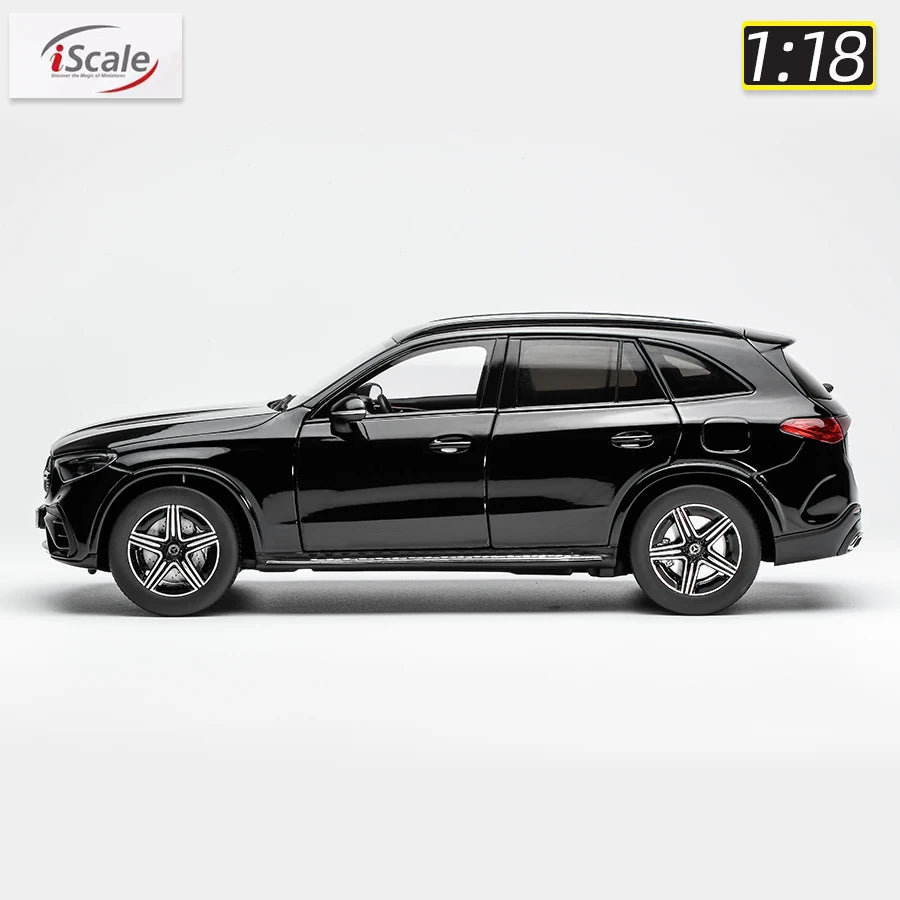 1:18 Mercedes-Benz GLC X254