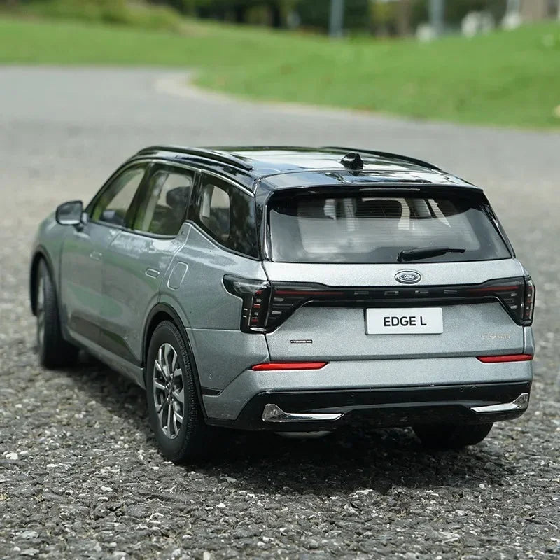 1:18 2023 FORD EDGE L