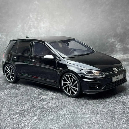 1:18 Volkswagen GOLF VII R 2017