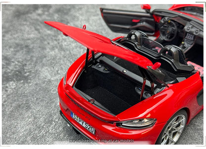 1:18 Porsche 718 Spyder RS 2023