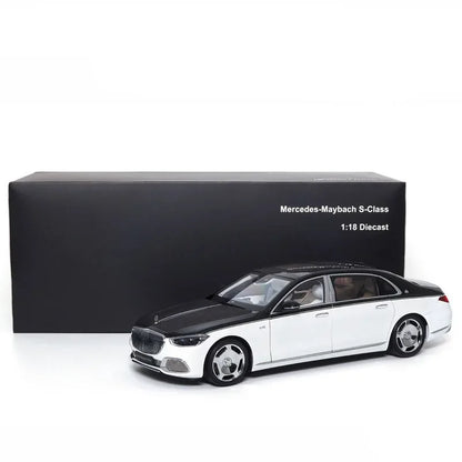 1:18 Mercedes-Maybach S-Class 2021