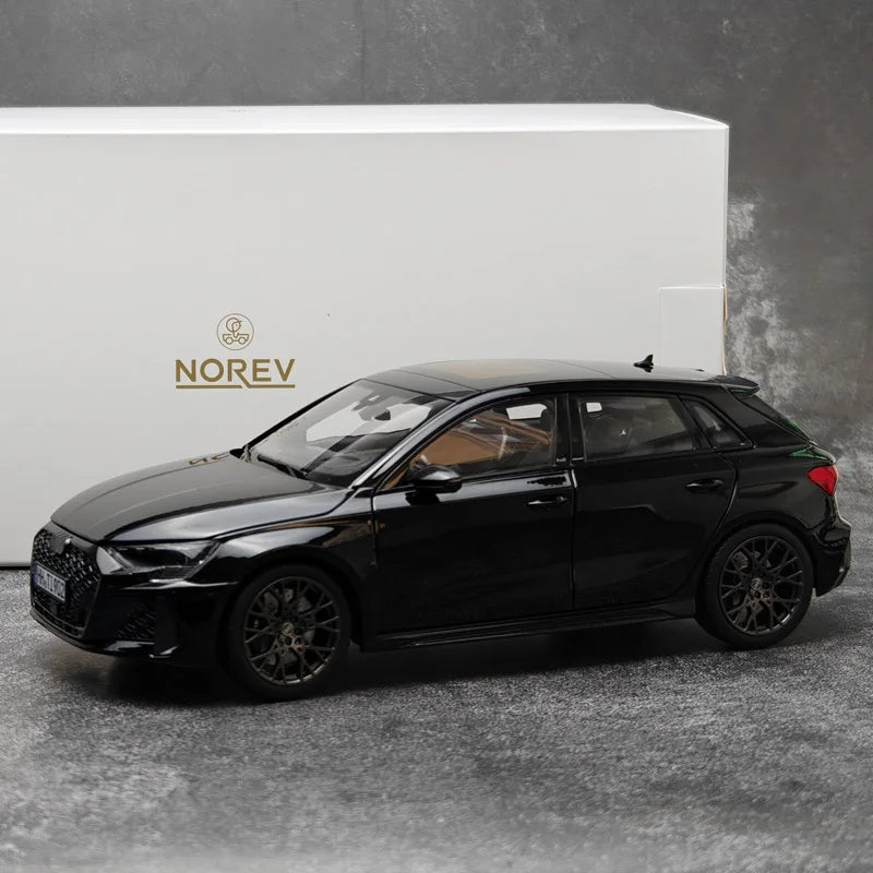 1:18 Audi RS3 2025 Black A3