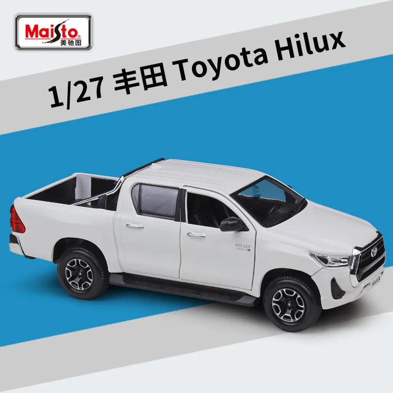 1:27 Toyota Hilux