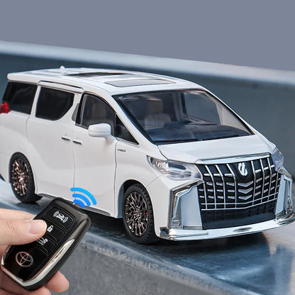 1:24 Key version Toyota Alphard