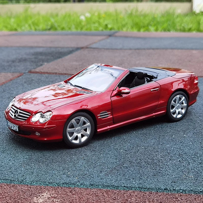 1:18 Mercedes Benz SL500 R230