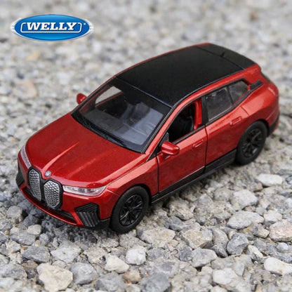 1:36 BMW IX