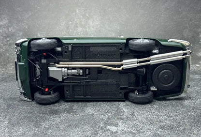 1:18 Aston Martin DB5 "Goldfinger" 007 Movie Edition