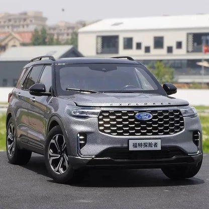 1:18 FORD EXPLORER 2023