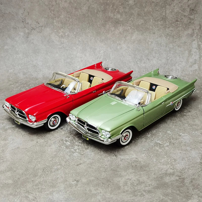 1:18 1960 300FC Chrysler Classic