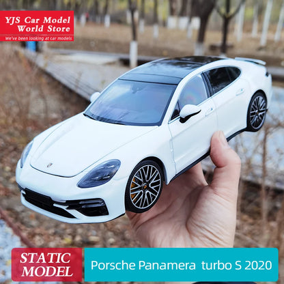 1:18 Porsche Panamera