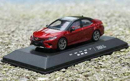 1:43 Toyota 8th CAMRY