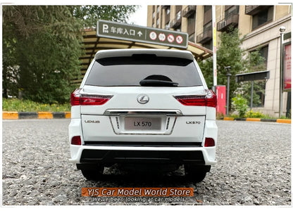 1:18 Lexus LX570