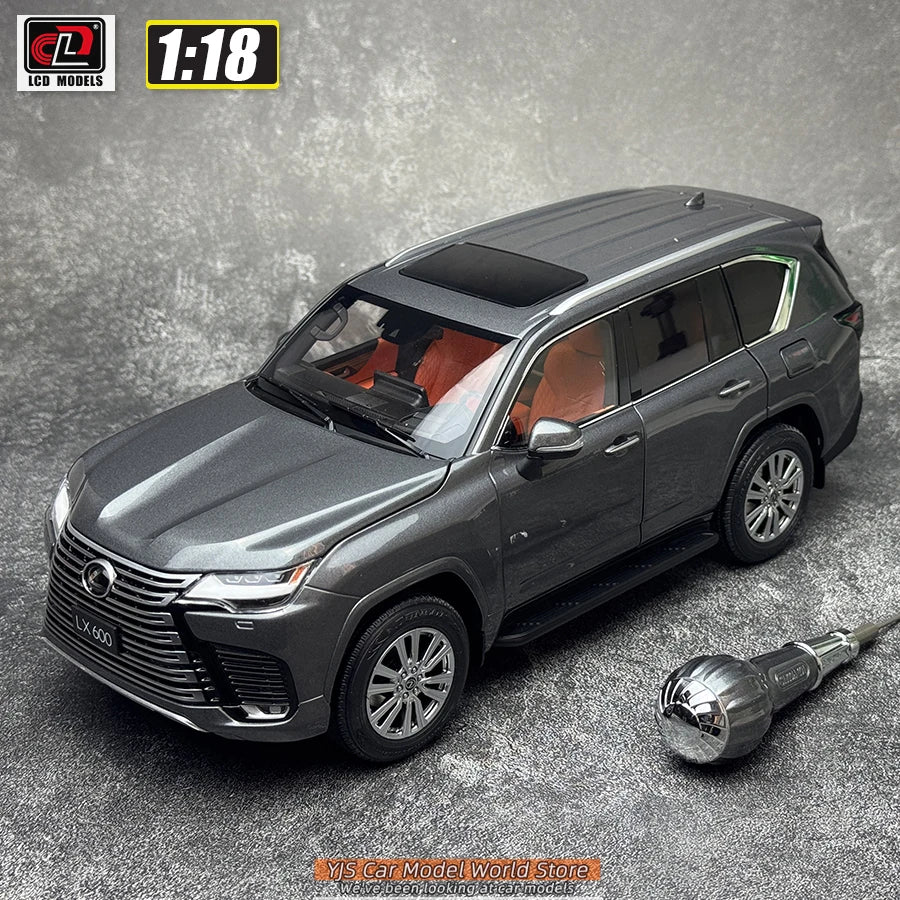 1:18 Lexus LX600