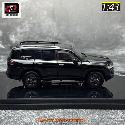 1:43  Toyota Land Cruiser LC300