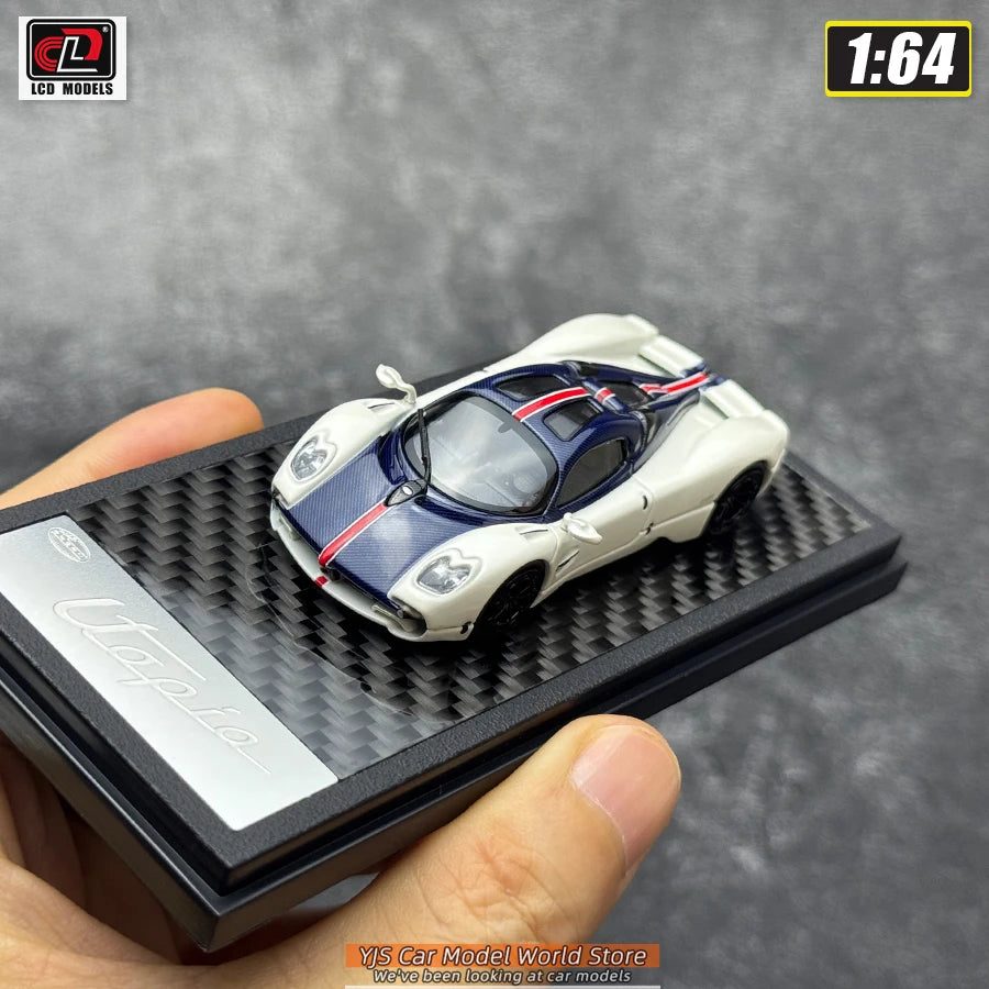 1:64 Pagani Utopia