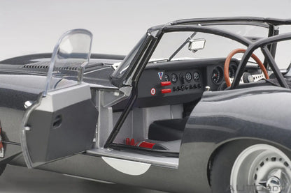1:18 Jaguar Lightweight E-Type
