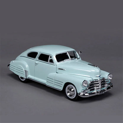 1:24 1948 Chevrolet Fleetline Aerosedan
