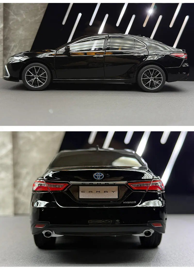 1:18 Toyota Camry 2023
