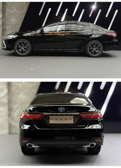 1:18 Toyota Camry 2023