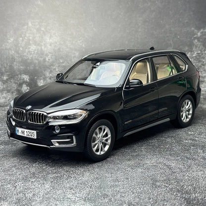 1:18  BMW X5 F15 2012