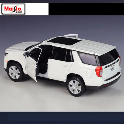 1:24 Chevrolet Tahoe 2021