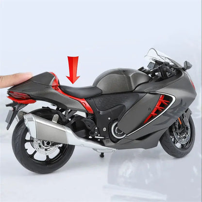 1:9 SUZUKI Hayabusa GSX-1300R