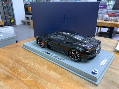 1:18 Maserati MC20 2020 Deluxe Edition