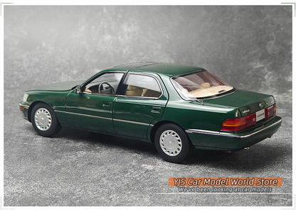 1:18 Lexus LS400