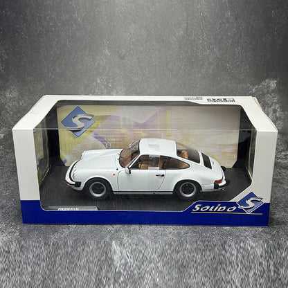1:18 Porsche 911（992）CARRERA RS