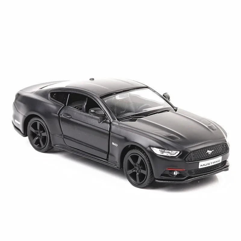 1:36 Ford Mustang GT