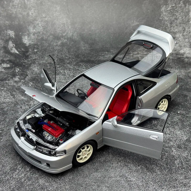 1:18 Honda Integra Type R (DC2)