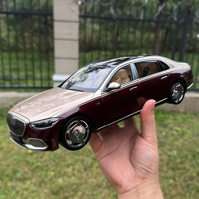 1:18 Mercedes-Benz Maybach S680 new S-Class 2021