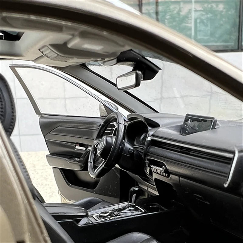 1:18 MAZDA CX-50