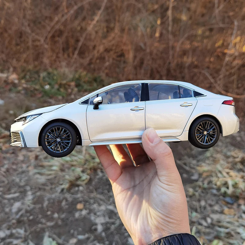 1:18 Toyota Lingshang 2021