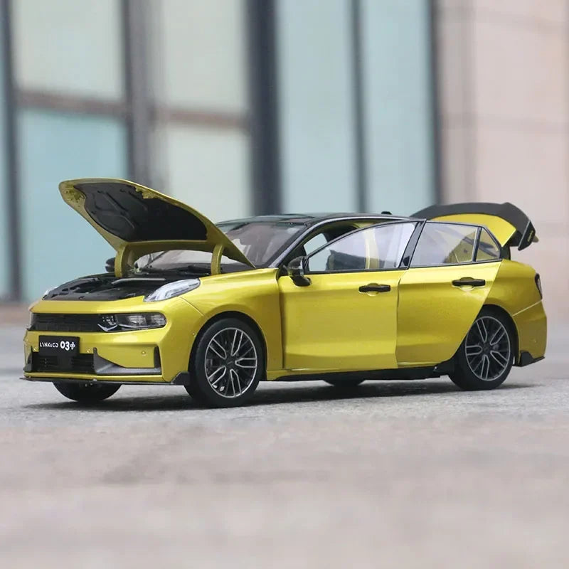 1:18  LYNK&CO 03+