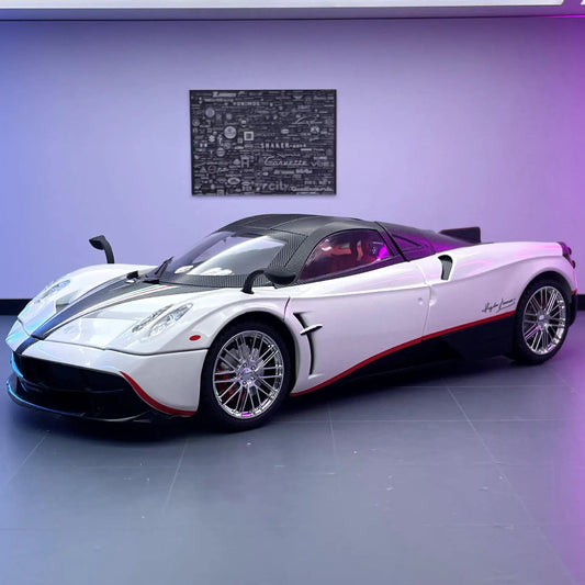 1:18  Pagani Huayra Dinastia