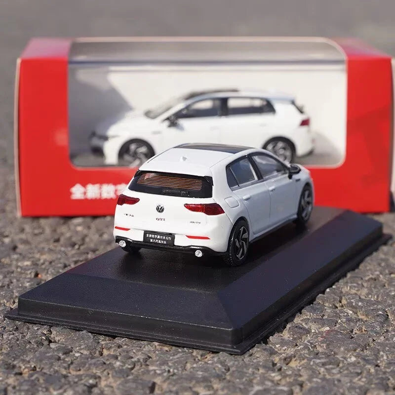 1:43 VW Golf R GTI MK8