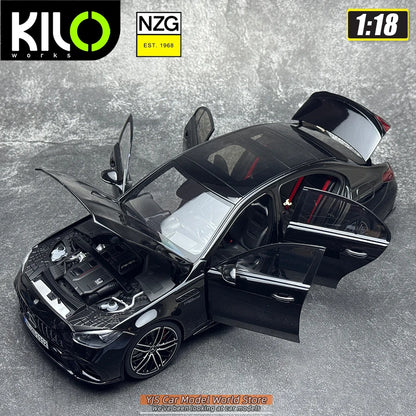 1:18 Mercedes-Benz C63