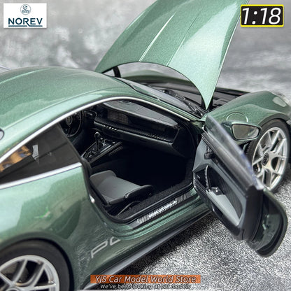 1:18 Porsche 911 S/T 2023