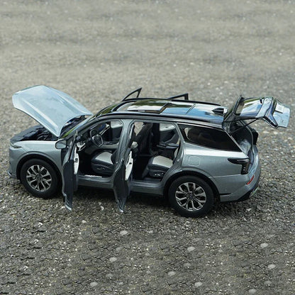 1:18 2023 FORD EDGE L