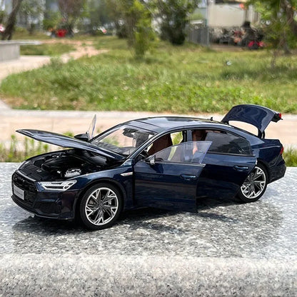 1:18 Audi A7L