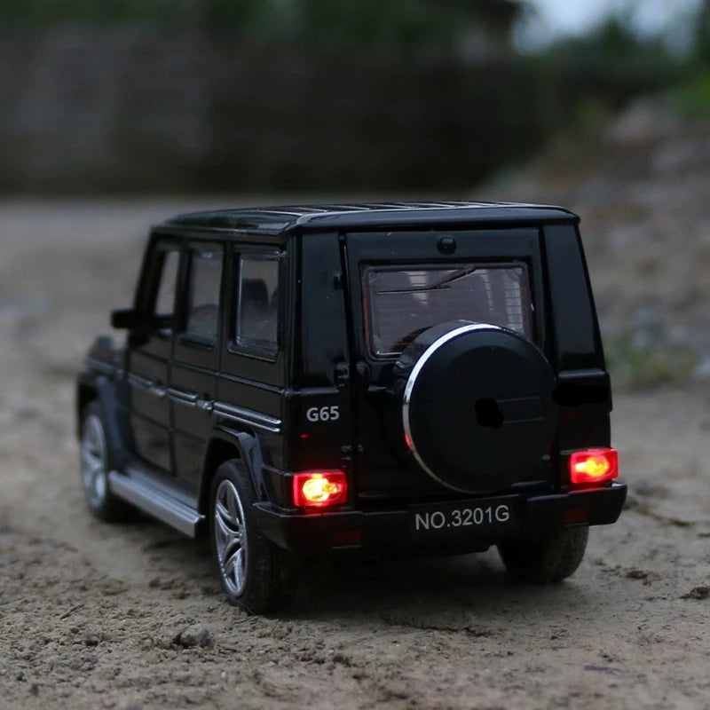 1:32 Mercedes-Benz G65 G63