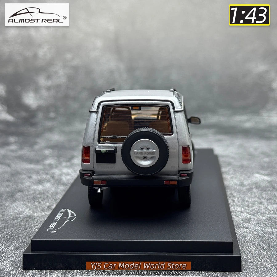 1:43 1970 Land Rover Discovery