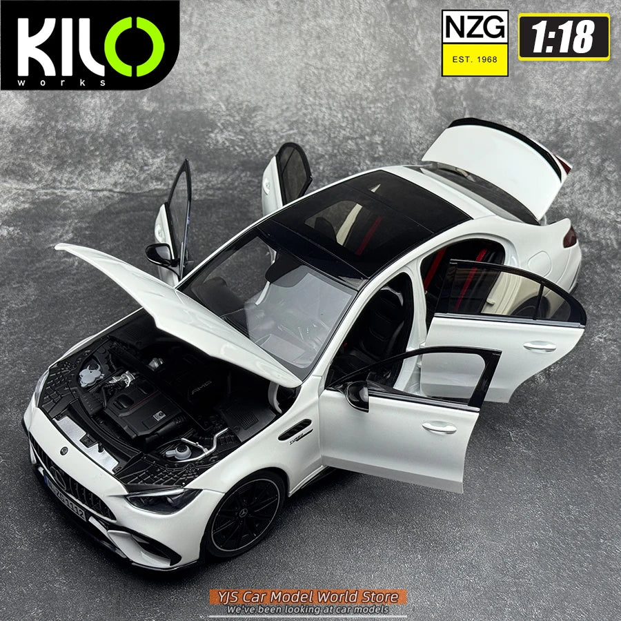 1:18 Mercedes-Benz C63