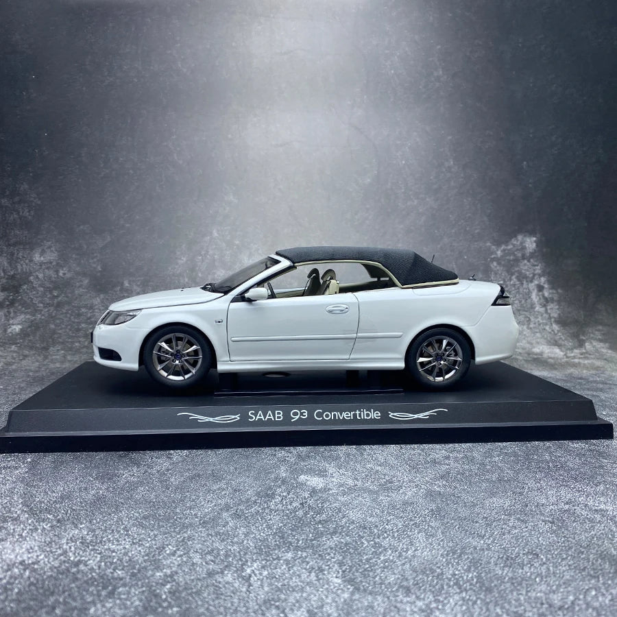 1:18 SAAB 9-3 Sport